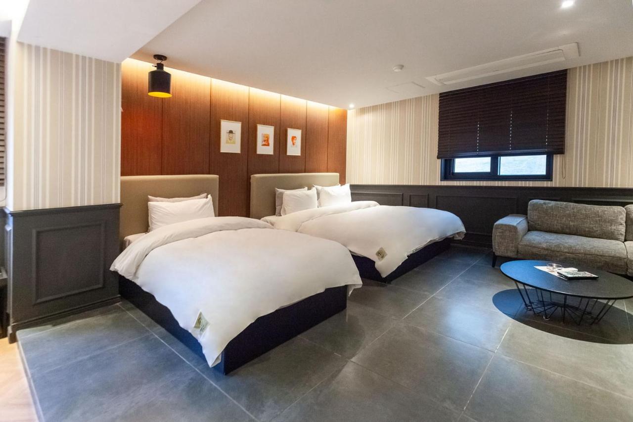 Brown Dot Hotel Seomyeon Busan Exterior photo